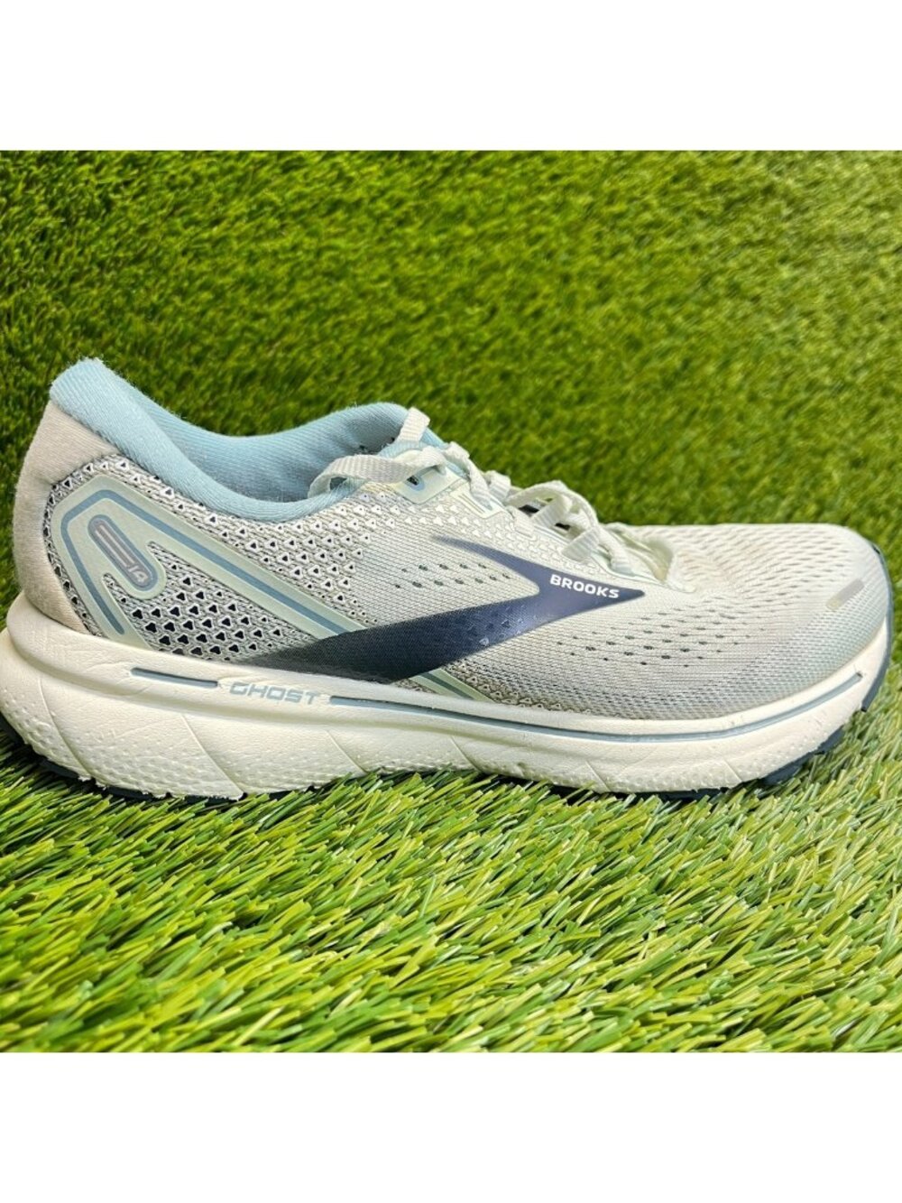 Brooks Ghost 14 Womens Size 7 Gray Blue Athletic Running Walking Shoes Sneakers